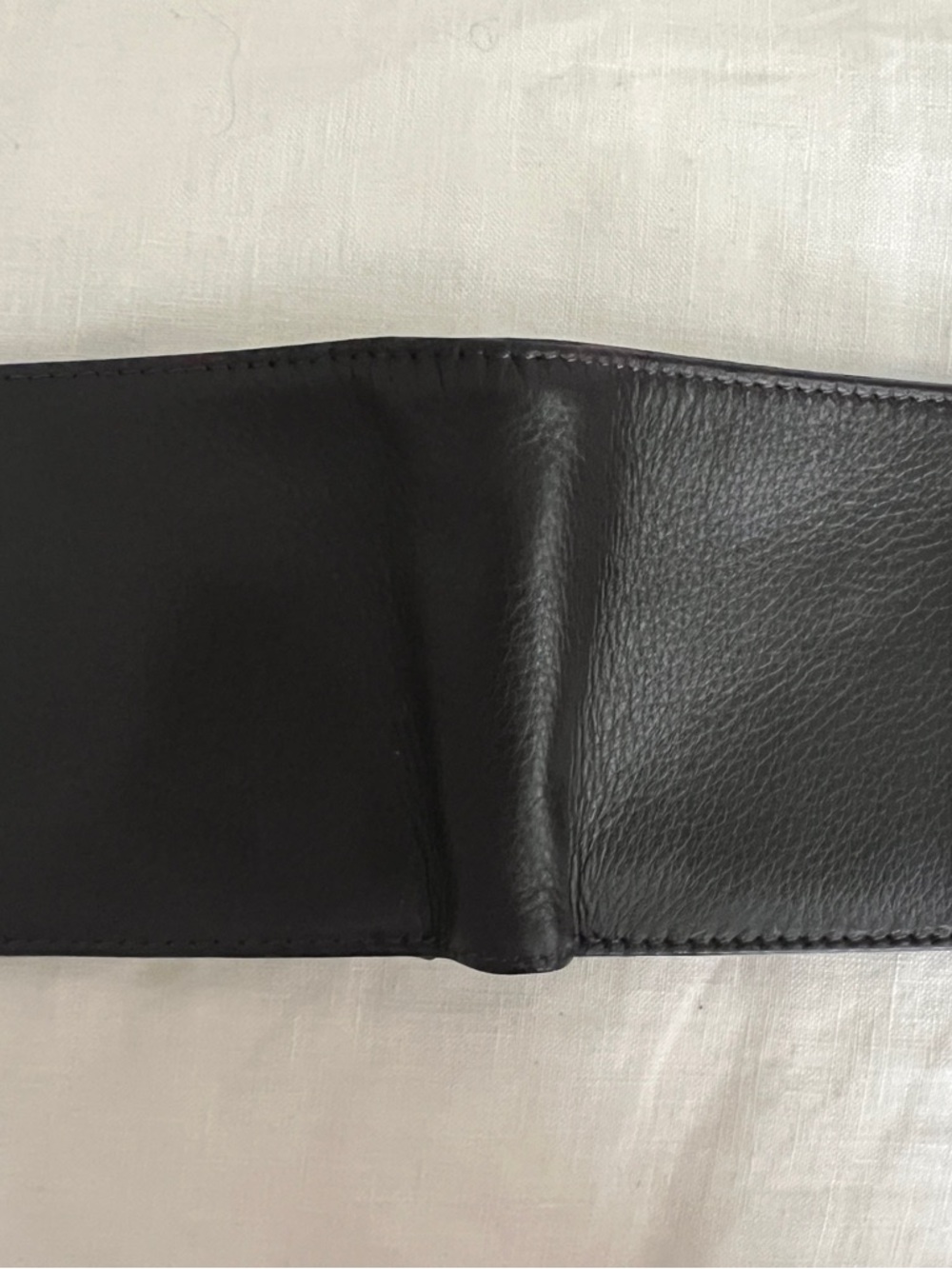 NWOT Men's Nixon Brown Leather Wallet with Gold Accent - Picture 4 of 13